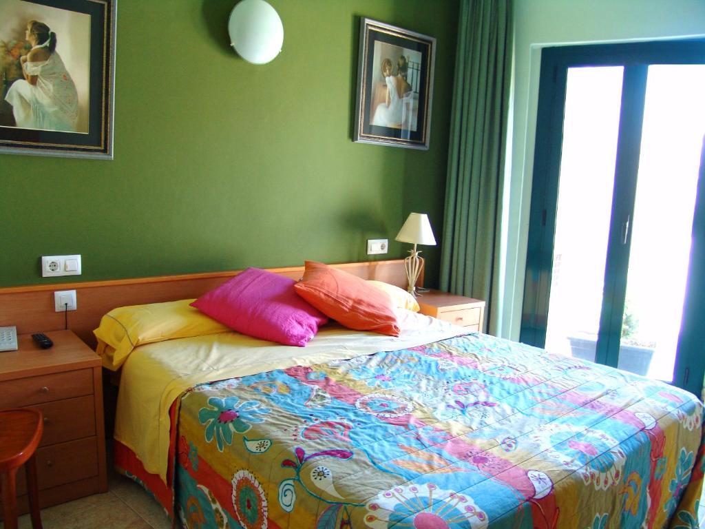 Hotel Pinxo Santa Coloma De Farners Chambre photo