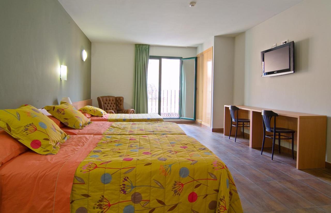 Hotel Pinxo Santa Coloma De Farners Extérieur photo